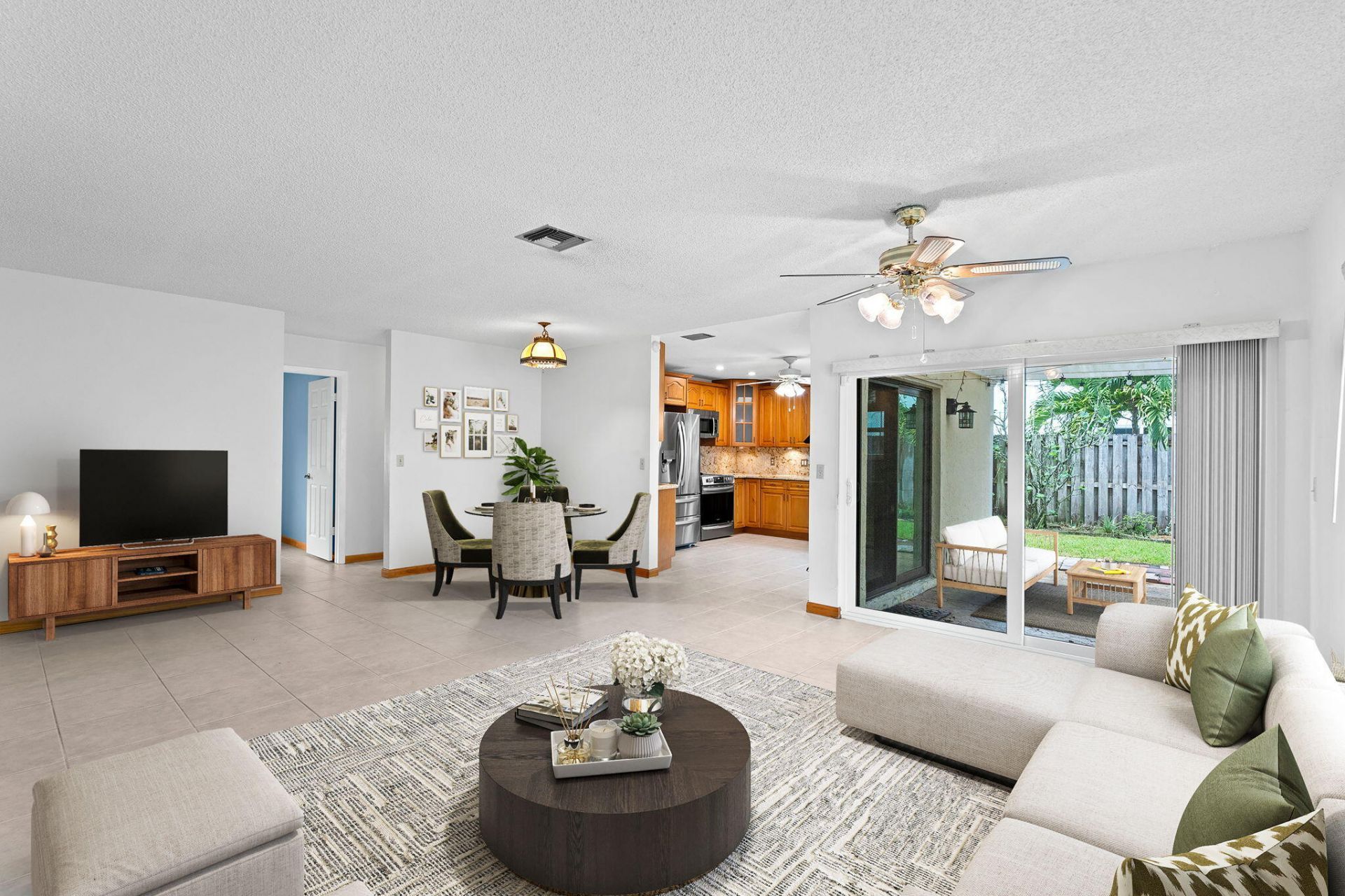 5611 SW 97th Terrace, Cooper City, FL 33328 Photo