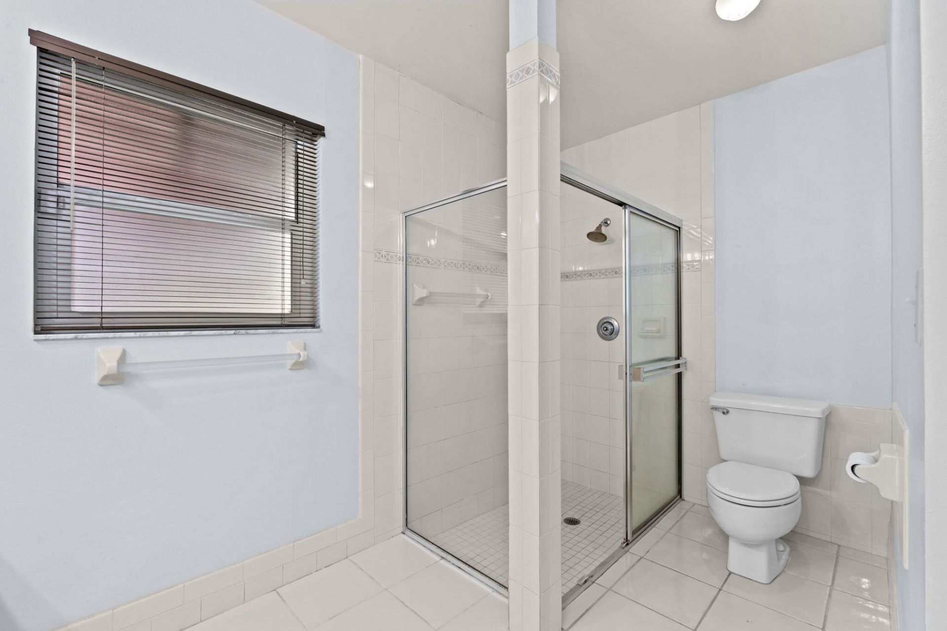5611 SW 97th Terrace, Cooper City, FL 33328 Photo