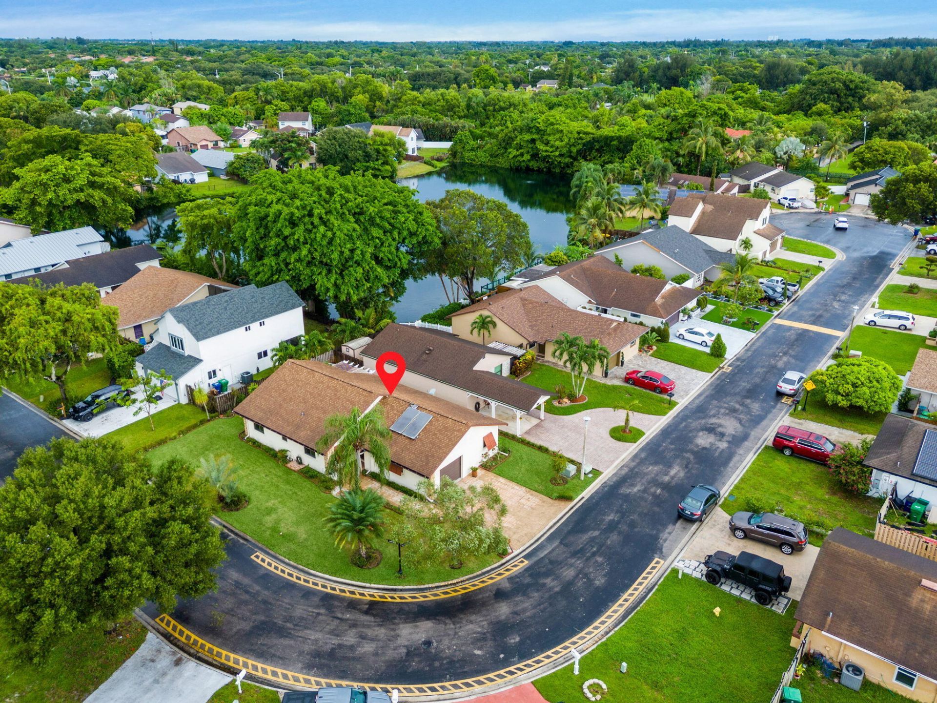 5611 SW 97th Terrace, Cooper City, FL 33328 Photo