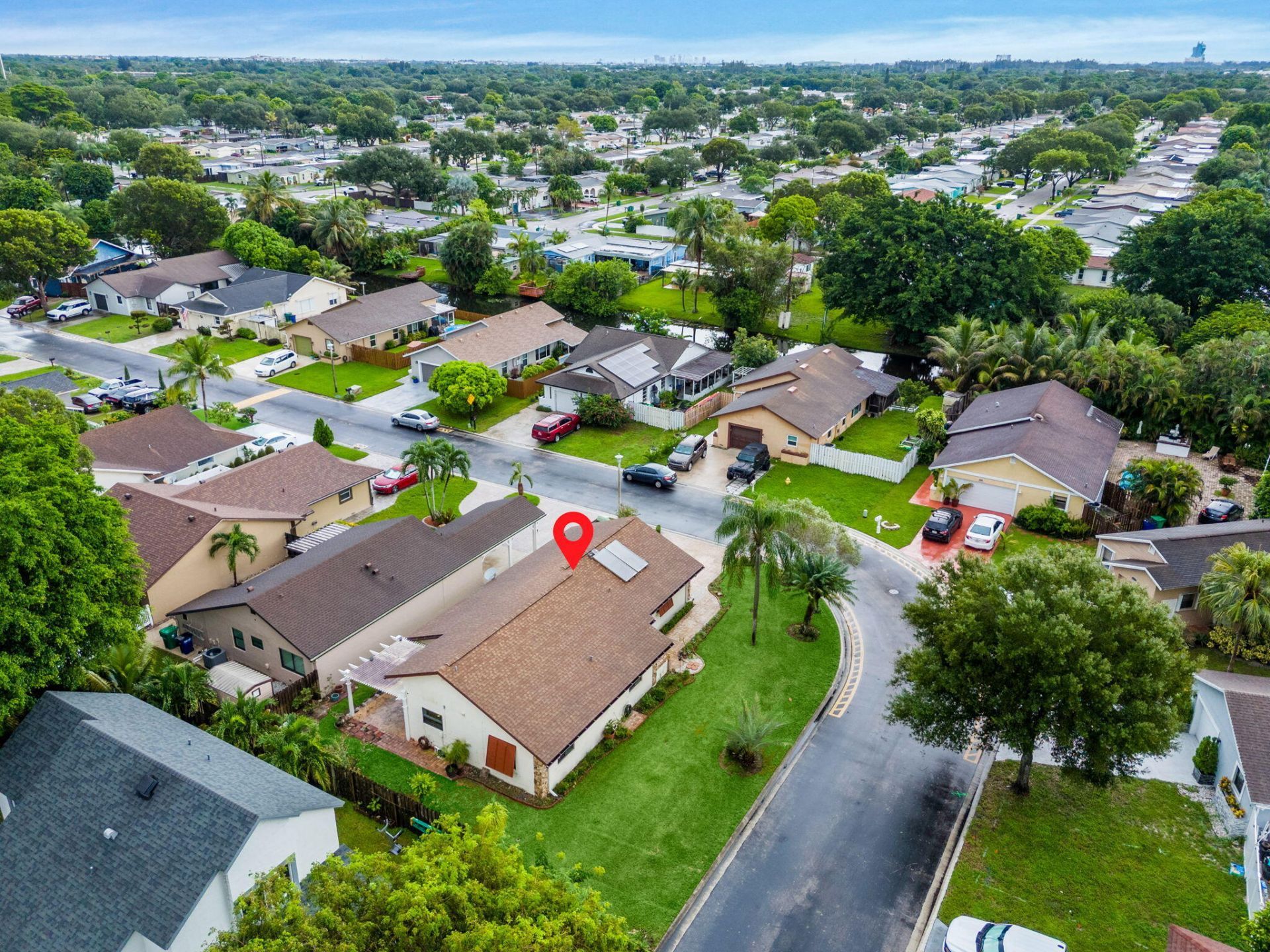 5611 SW 97th Terrace, Cooper City, FL 33328 Photo