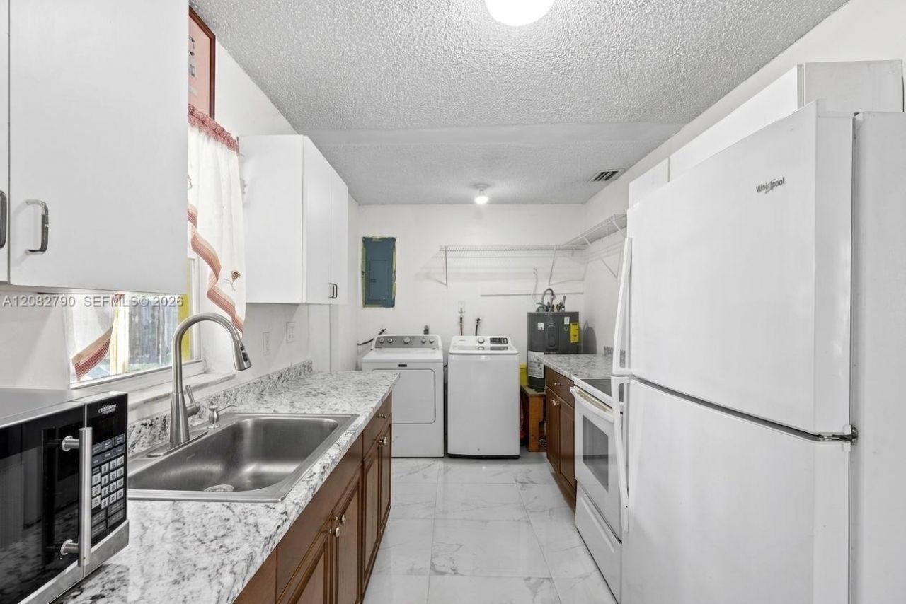 15724 SW 304th Ter , Homestead, FL 33033 Photo