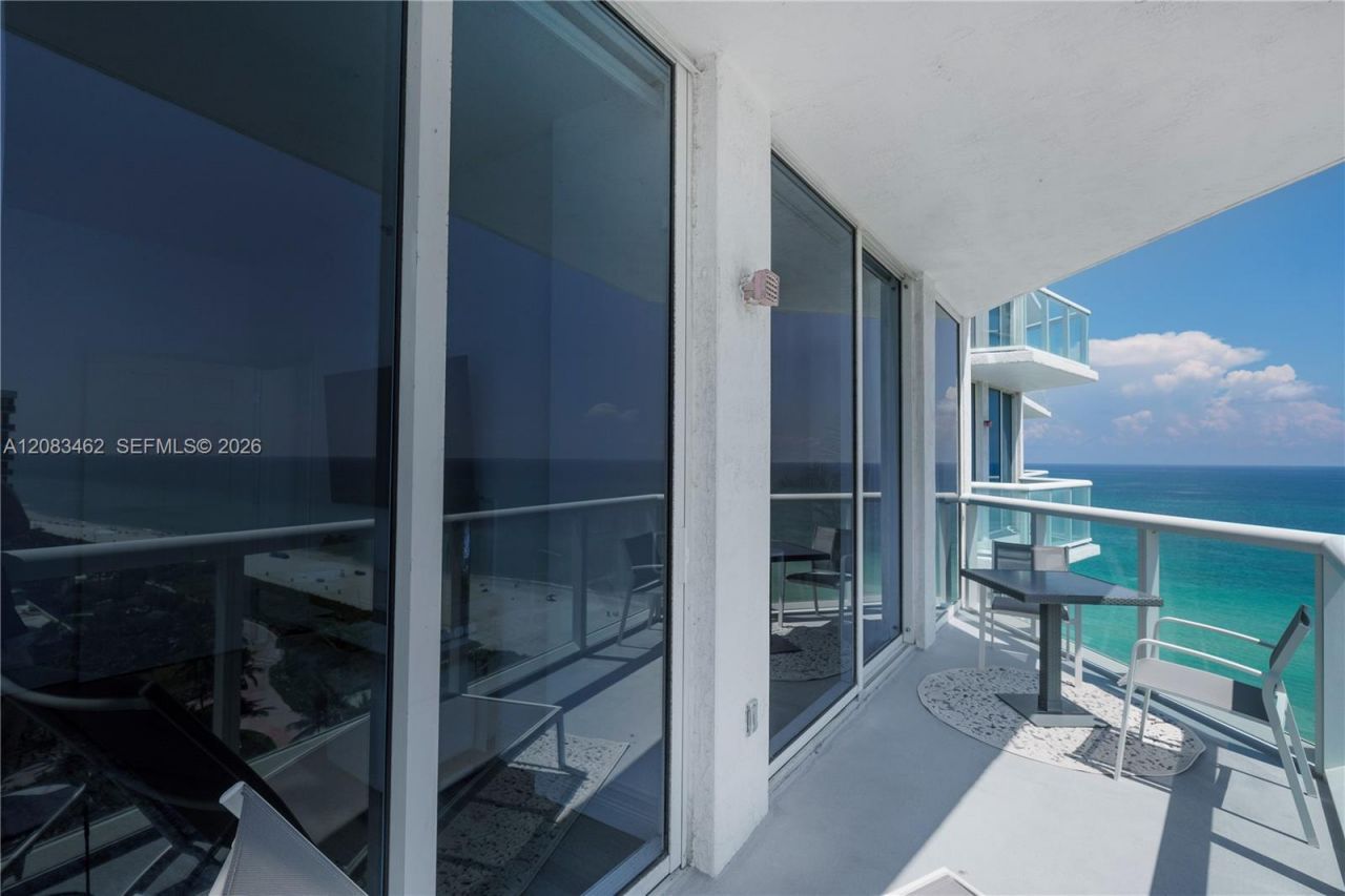 6515 Collins Ave, Unit 1405, Miami Beach, FL 33141 Photo