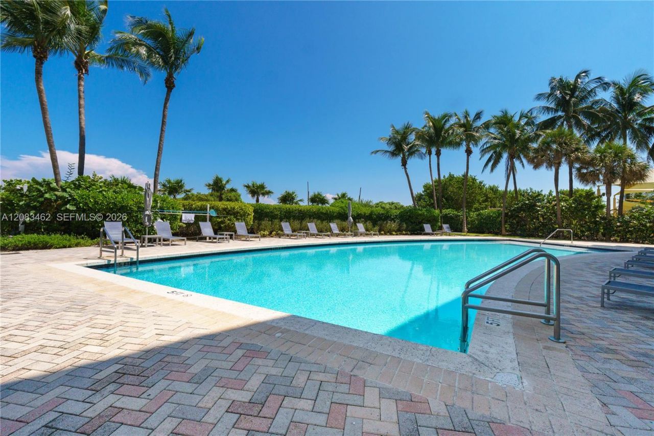 6515 Collins Ave, Unit 1405, Miami Beach, FL 33141 Photo