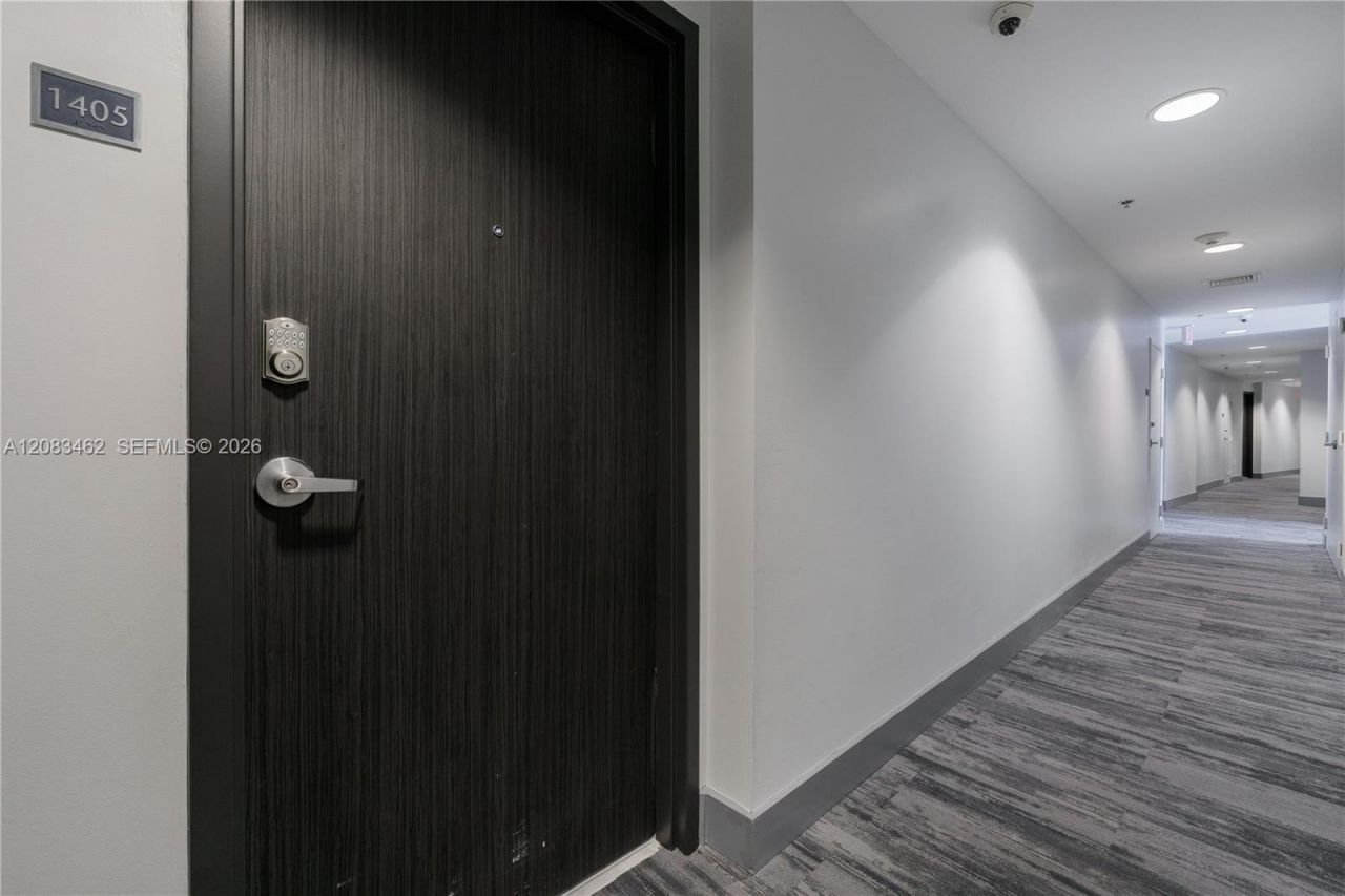6515 Collins Ave, Unit 1405, Miami Beach, FL 33141 Photo