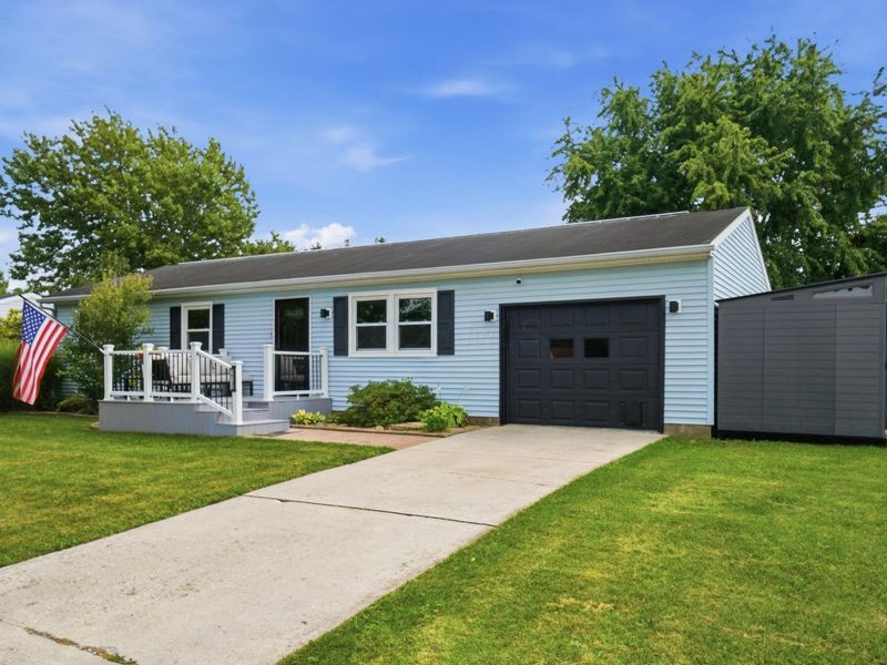 14135 Pleasant Ridge Drive, Marysville, OH 43040 Photo 2