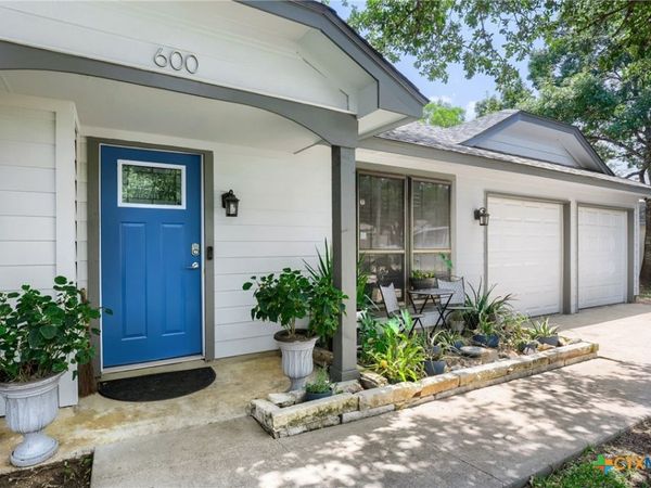 600 Live Oak Drive , Cedar Park, TX 78613
