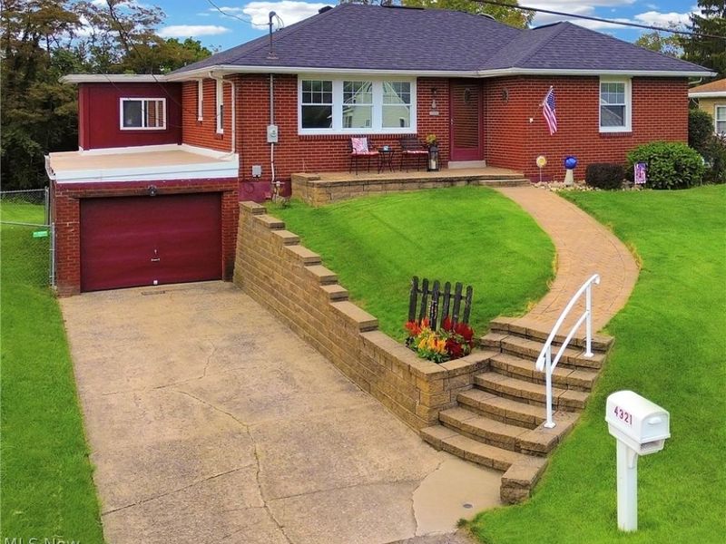 4321 Southeast Drive, Steubenville, OH 43952 Photo 2