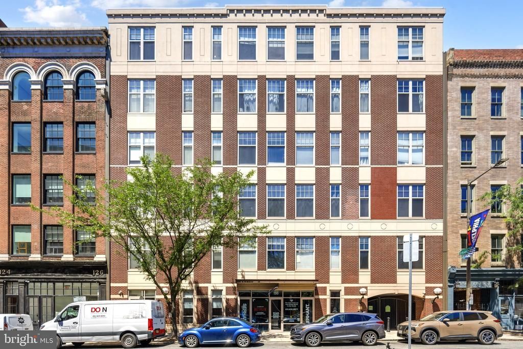 130 N 2nd Street, Unit 4B5, Philadelphia, PA 19106 Main Photo