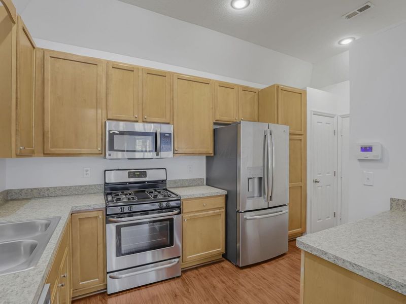 9180 Clovelly Street, Columbus, OH 43240 Photo 30