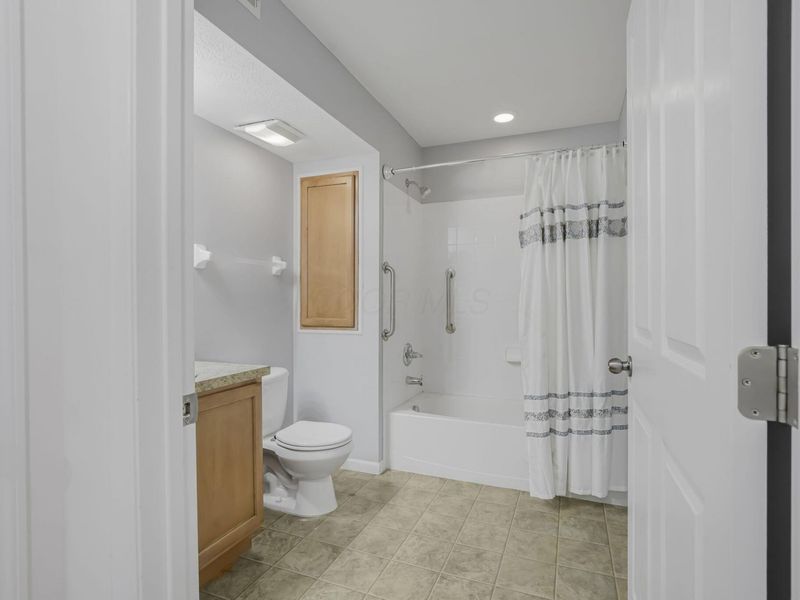 9180 Clovelly Street, Columbus, OH 43240 Photo 39