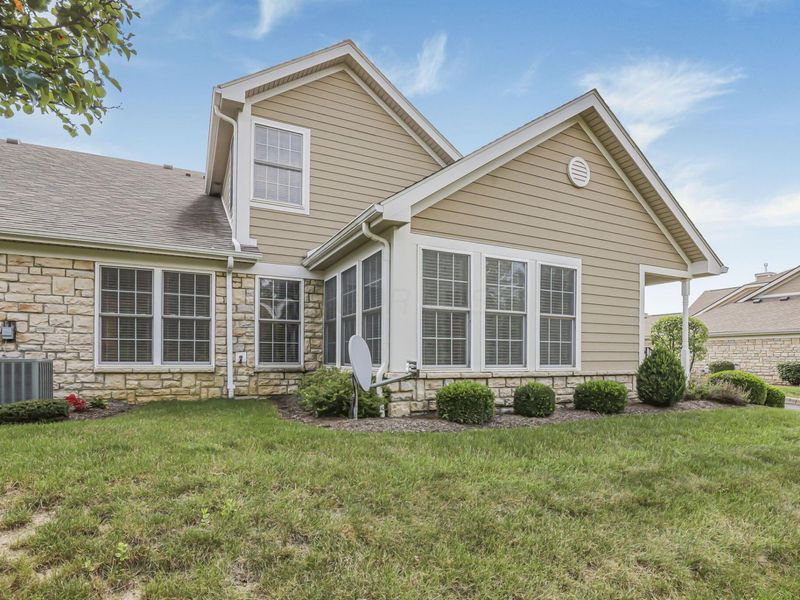 9180 Clovelly Street, Columbus, OH 43240 Photo 4