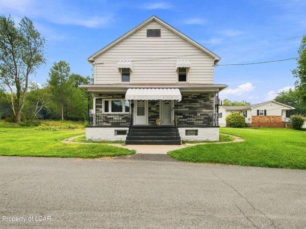 54 Humphrey Street, Old Forge, PA 18518