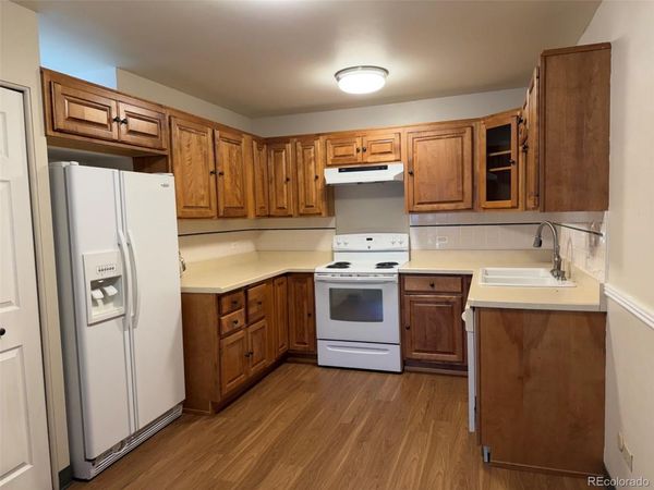 695 S Alton Way , Unit 2B, Denver, CO 80247