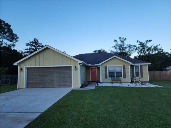 226 Lakefront Circle, Summerdale, AL 36580