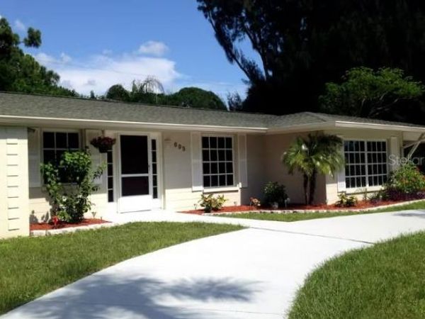 695 ALLIGATOR DRIVE, VENICE, FL 34293