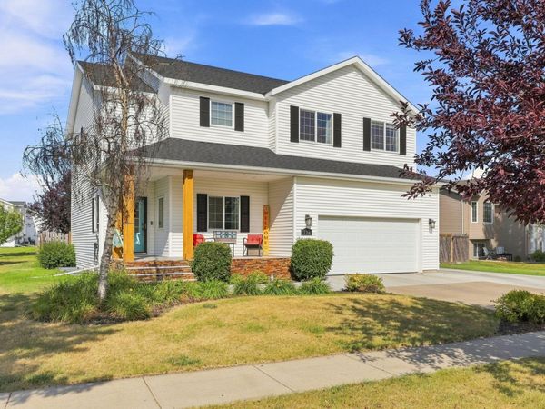 730 36th Avenue W, West Fargo, ND 58078