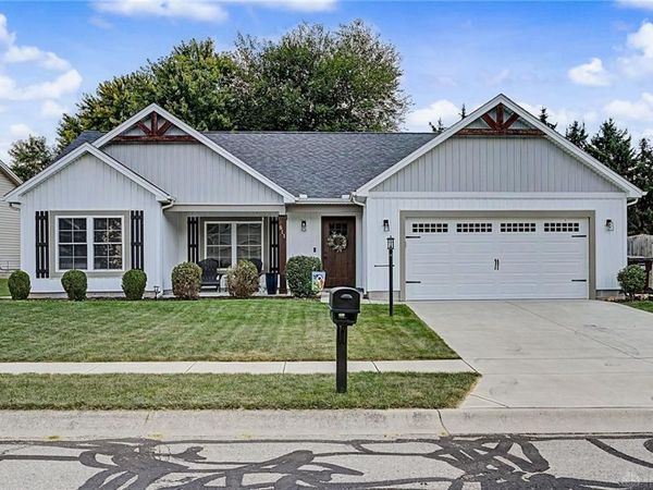 511 Colony Trail, New Carlisle, OH 45344