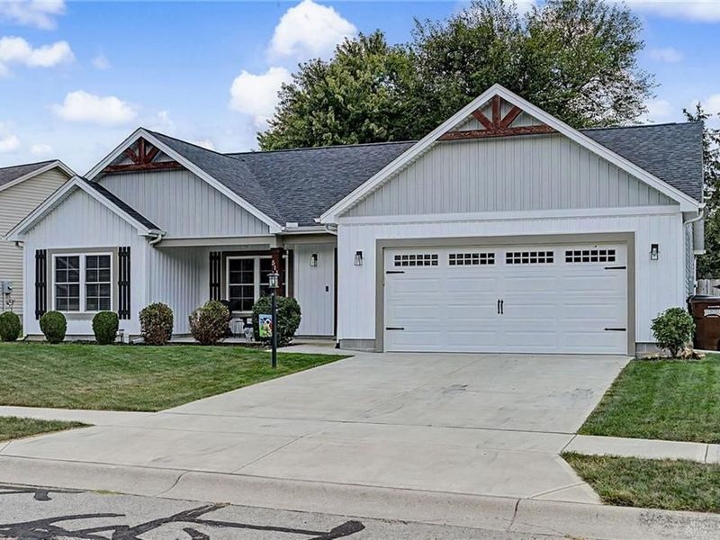 511 Colony Trail, New Carlisle, OH 45344 Photo 3