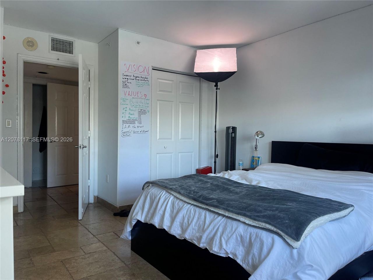 1155 Brickell Bay Dr , Unit 808, Miami, FL 33131 Photo