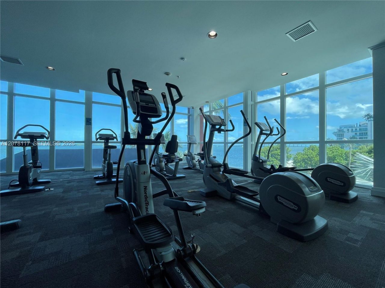 1155 Brickell Bay Dr , Unit 808, Miami, FL 33131 Photo