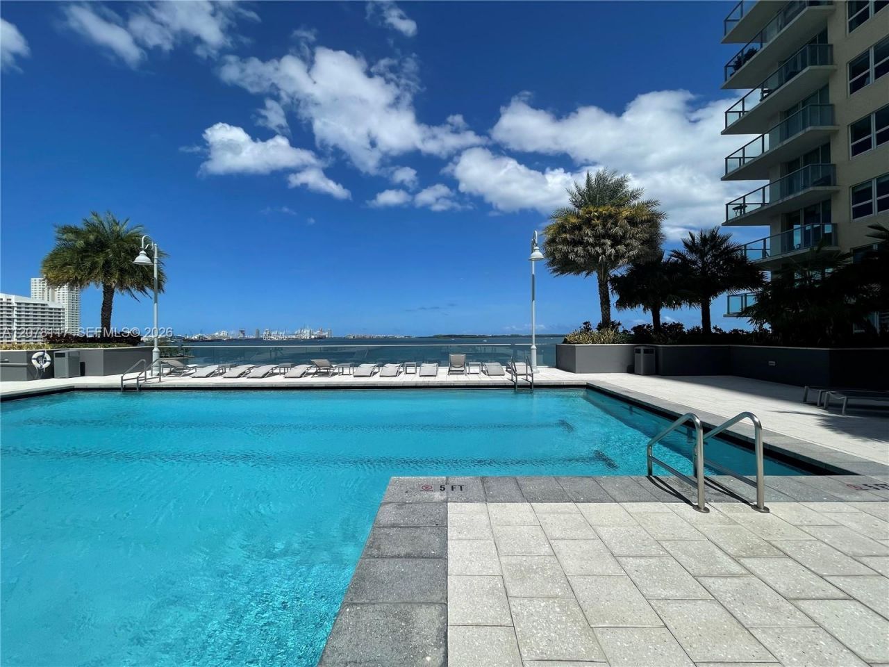 1155 Brickell Bay Dr , Unit 808, Miami, FL 33131 Photo