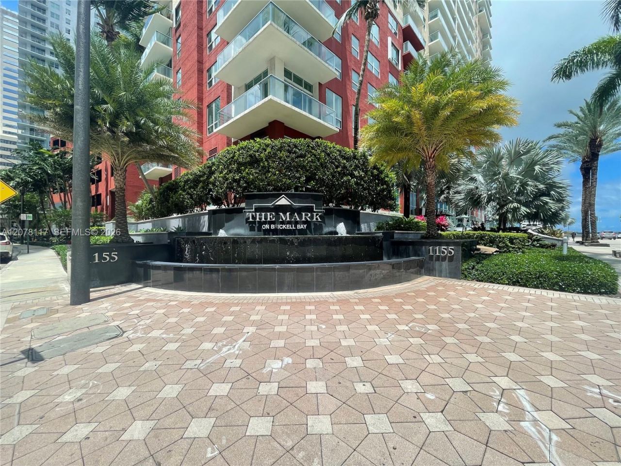 1155 Brickell Bay Dr , Unit 808, Miami, FL 33131 Photo