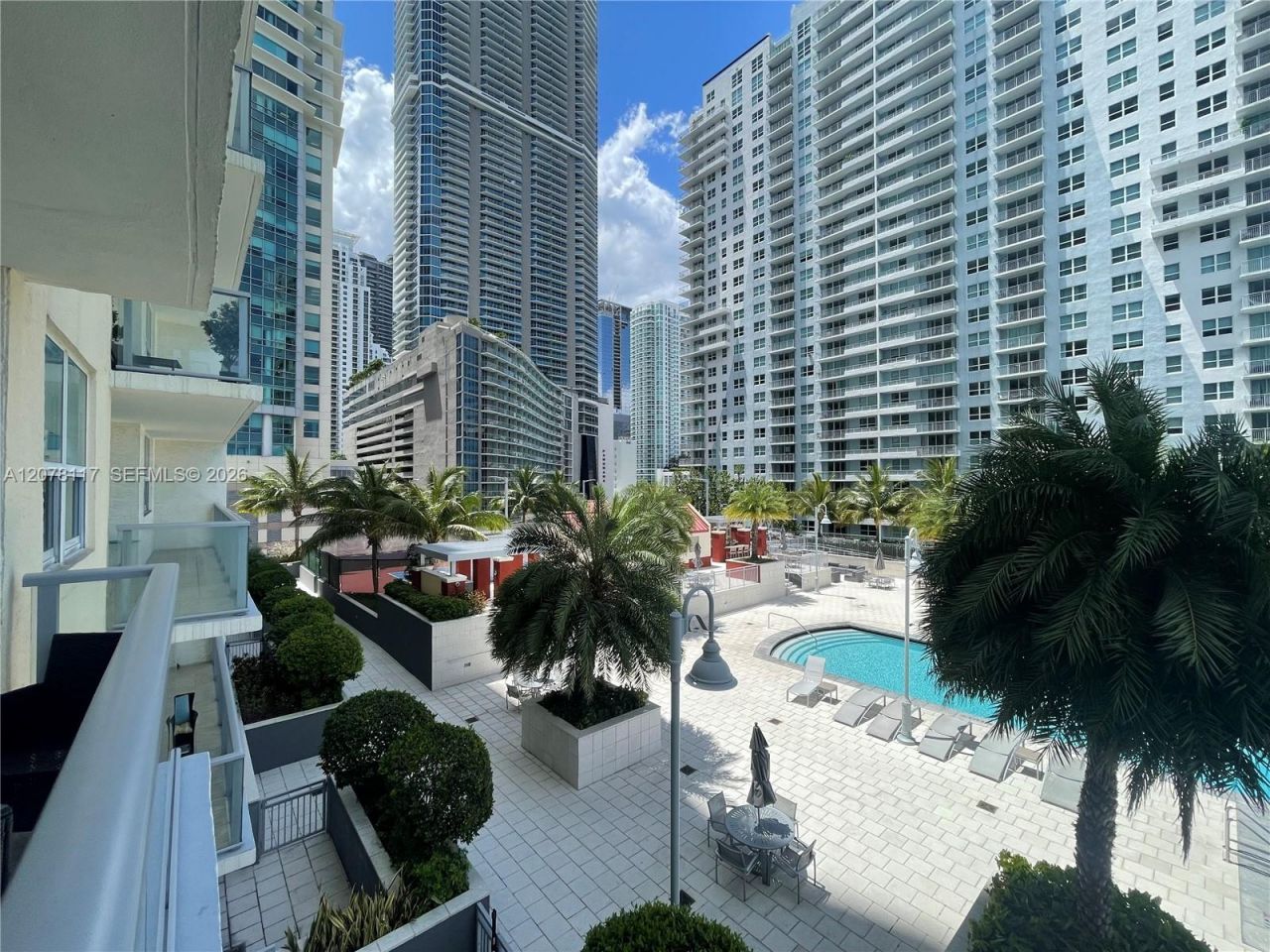 1155 Brickell Bay Dr , Unit 808, Miami, FL 33131 Photo