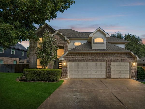 1908 Clearwater DR, Round Rock, TX 78681