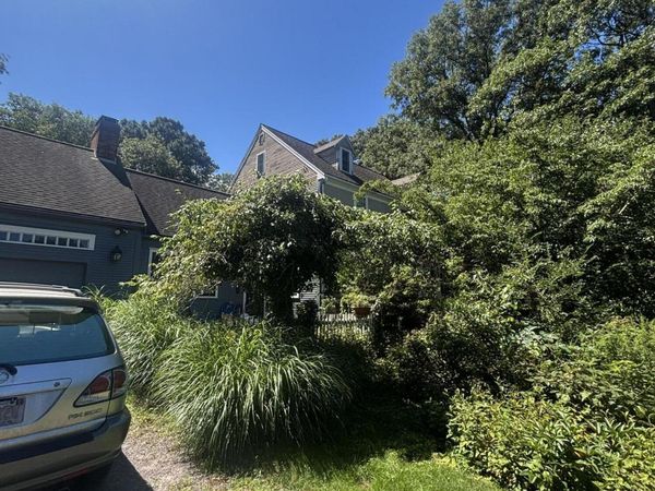 4 Mary Leal Lane , East Sandwich, MA 02537