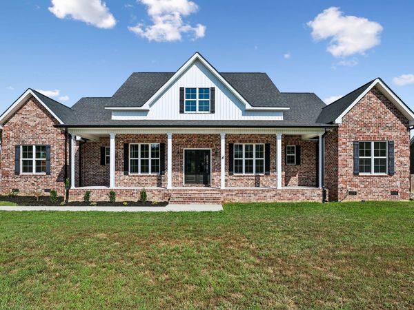 106 Settlers Trce , Tullahoma, TN 37388