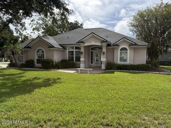 1273 QUEENS ISLAND Court, Jacksonville, FL 32225