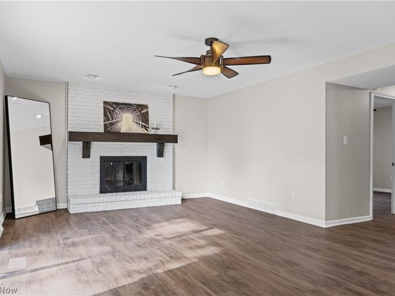 7879 Cresthill Drive, Seven Hills, OH 44131 Photo 14