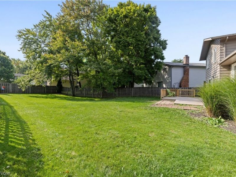 7879 Cresthill Drive, Seven Hills, OH 44131 Photo 36