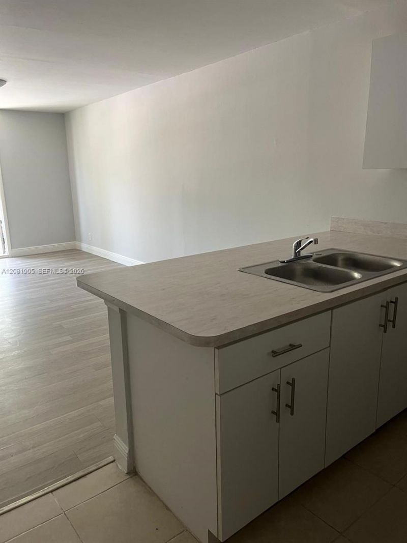 2701 Riverside Dr , Unit 203-B, Coral Springs, FL 33065 Photo