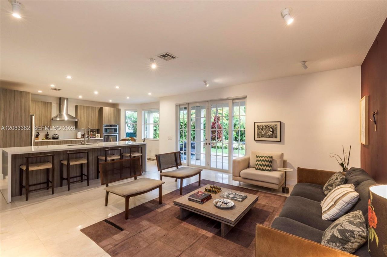 3652 Falcon Ridge Cir, Weston, FL 33331 Photo