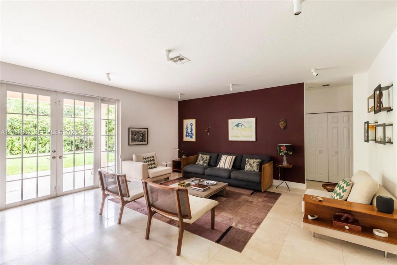 3652 Falcon Ridge Cir, Weston, FL 33331 Photo