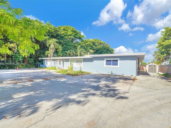 14500 NE 2nd Ave, Unit 3, Miami, FL 33161