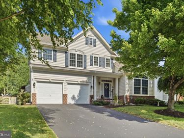 9242 RAINBOW FALLS DRIVE, BRISTOW, VA 20136