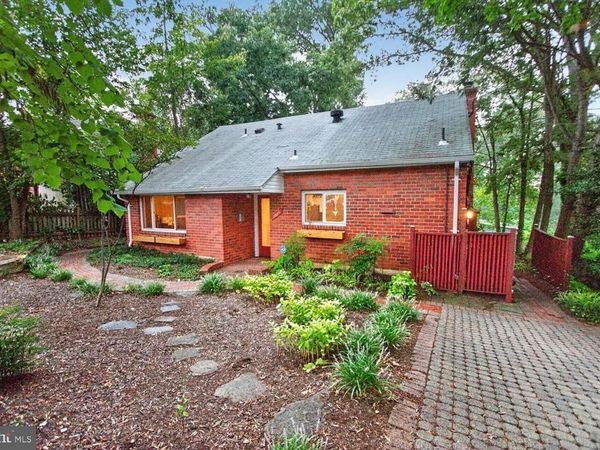 1521 ERSKINE STREET, TAKOMA PARK, MD 20912