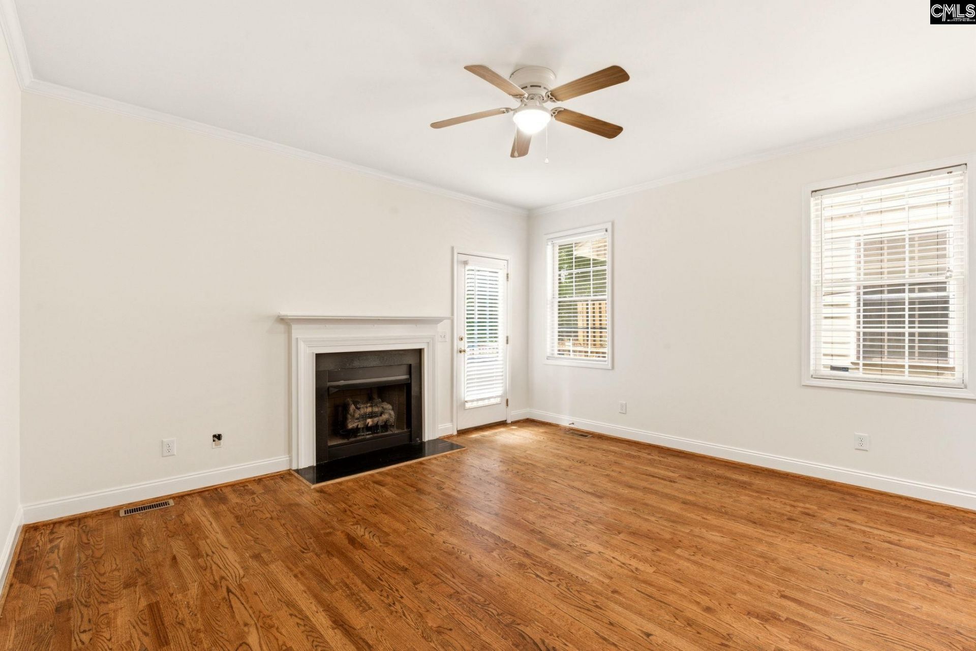 336 Byron Road  Photo 4
