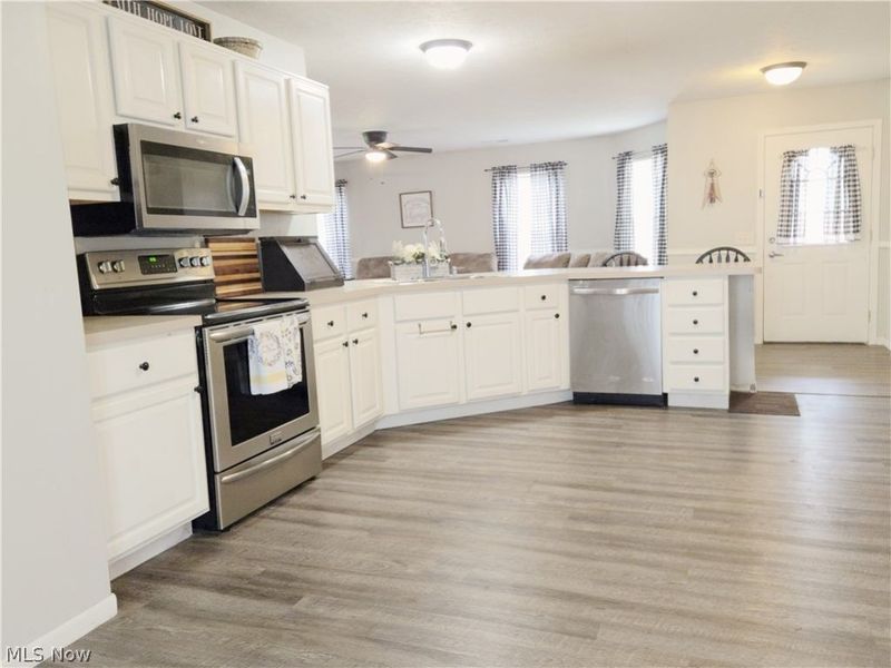 363 Button Avenue, Painesville, OH 44077 Photo 6