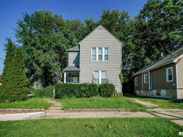 1626 N LINN Street, Peoria, IL 61604