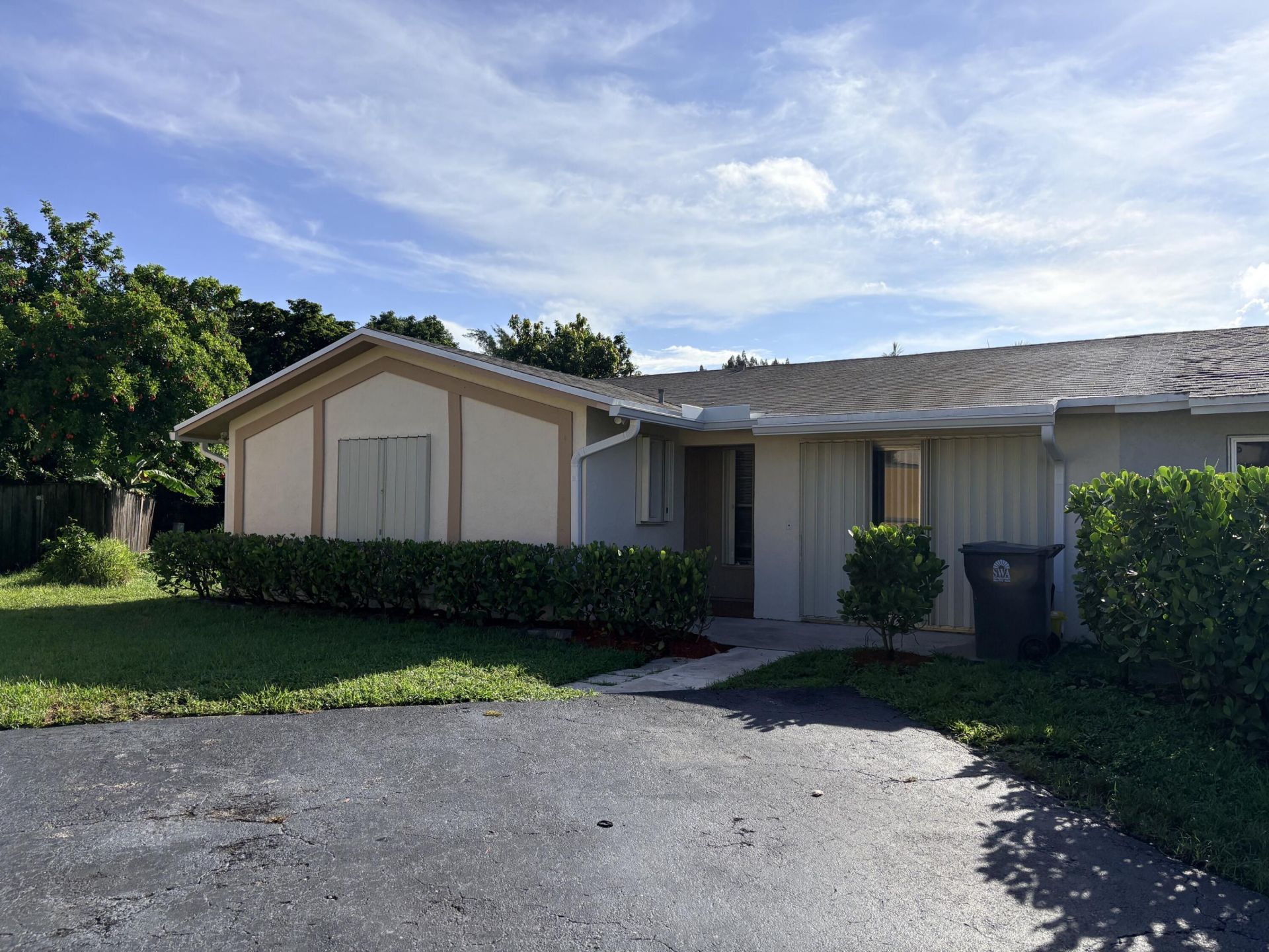 8732 Satalite Terrace, Lake Park, FL 33403 Main Photo
