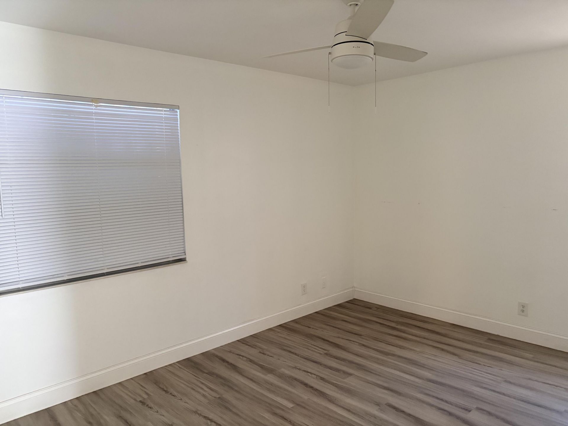 8732 Satalite Terrace, Lake Park, FL 33403 Photo