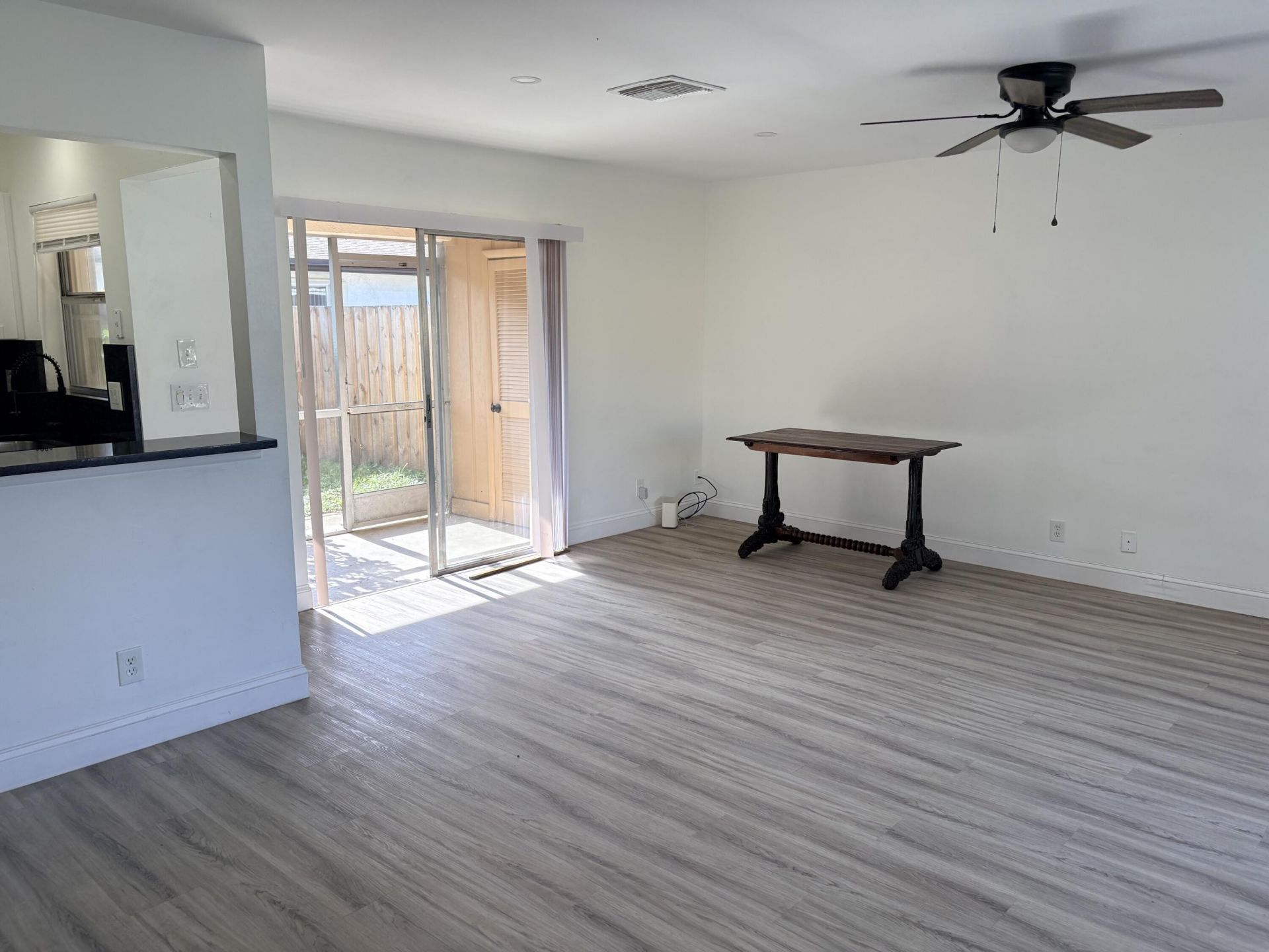 8732 Satalite Terrace, Lake Park, FL 33403 Photo