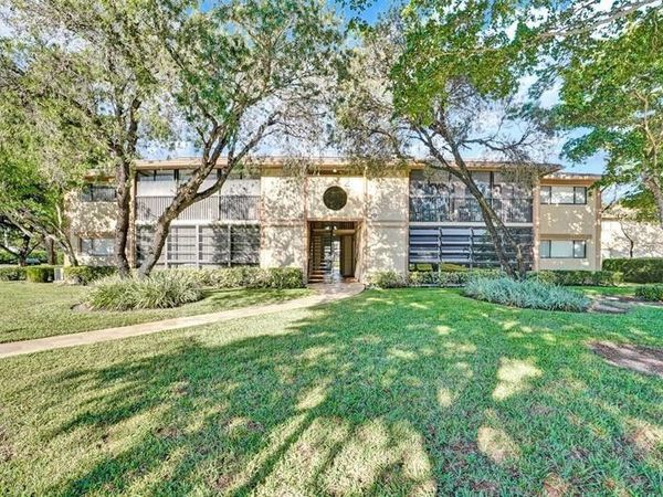 10783 W CLAIRMONT Circle, Unit 205, Tamarac, FL 33321