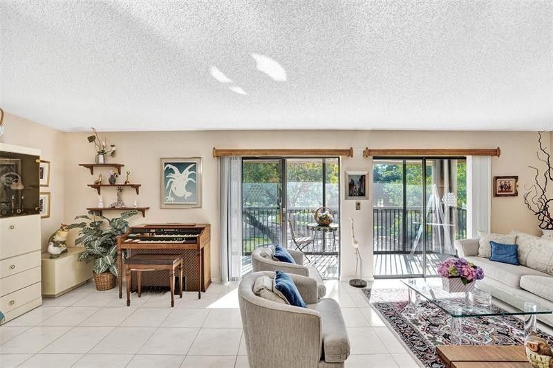 10783 W Clairmont Circle, Unit 205, Tamarac, FL 33321 Photo