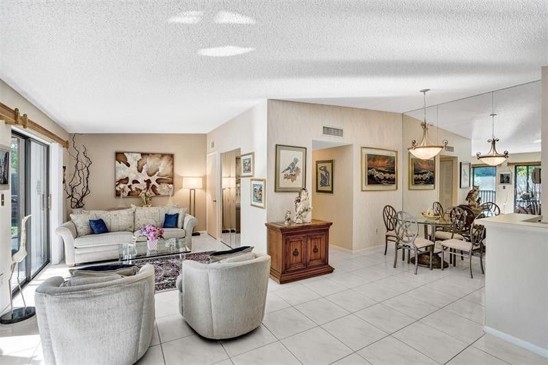 10783 W Clairmont Circle, Unit 205, Tamarac, FL 33321 Photo