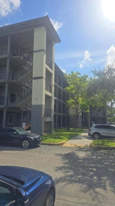 2801 Riverside Drive, Unit 107-S, Coral Springs, FL 33065 Photo