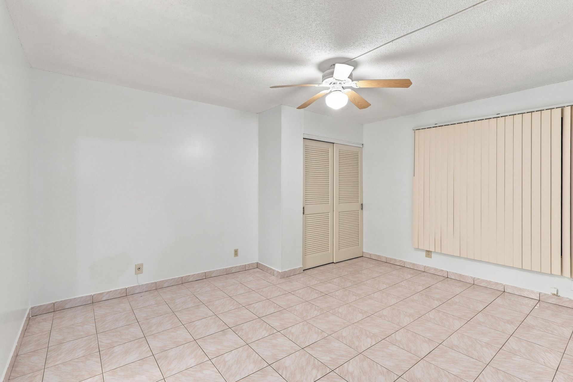 2538 Boundbrook Drive S, Unit 137, West Palm Beach, FL 33406 Photo